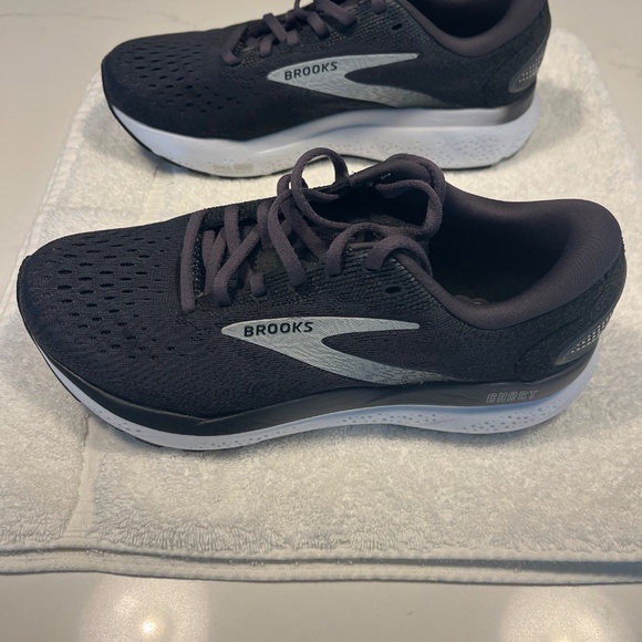 Brooks women’s Ghost 16 - Picture 5 of 7